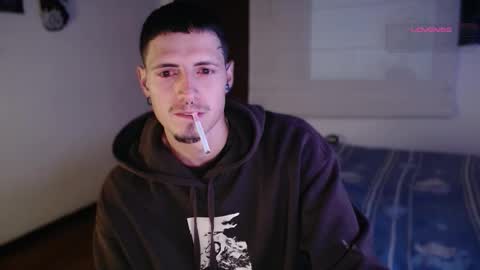 jamesss____ online show from November 19, 11:38 pm