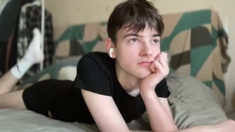 Snapshot of jamesstar4 chatting on February 5, 11:15 am jamesstar4 online show from February 5, 11:15 am