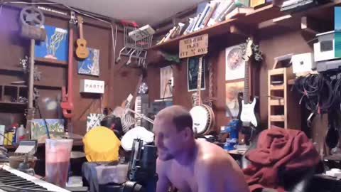 Snapshot of jameswebbscope chatting on November 16, 8:25 pm Jameswebbscope online show from November 16, 8:25 pm