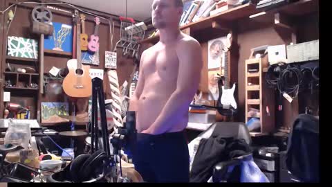 Snapshot of jameswebbscope chatting on December 17, 12:00 pm Jameswebbscope online show from December 17, 12:00 pm