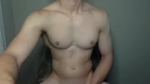 Snapshot of jamesx69xxx chatting on March 18, 6:11 pm jamesx69xxx online show from March 18, 6:11 pm