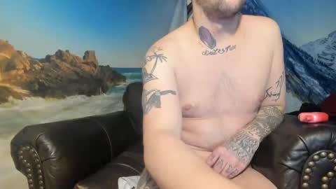 Snapshot of jamiejordan93 chatting on December 7, 2:53 am OF - Jamiejordans online show from December 7, 2:53 am