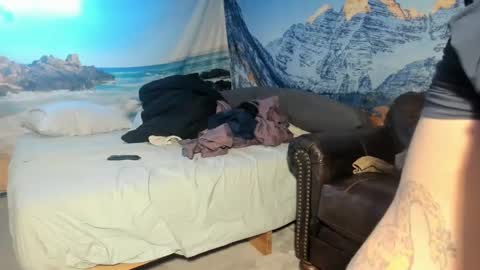 Snapshot of jamiejordan93 chatting on February 20, 8:47 pm OF - Jamiejordans online show from February 20, 8:47 pm