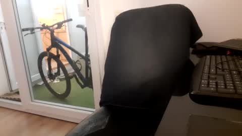 Jamie Lonnas online show from April 15, 4:19 am