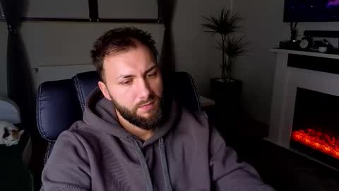 Snapshot of jamienoxus chatting on February 2, 6:56 am Robbie online show from February 2, 6:56 am