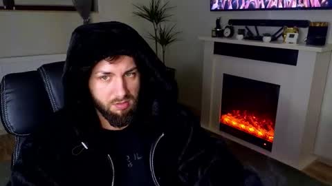 Snapshot of jamienoxus chatting on February 23, 6:44 am Robbie online show from February 23, 6:44 am