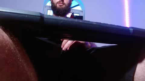 Jammes. online show from November 6, 7:48 pm