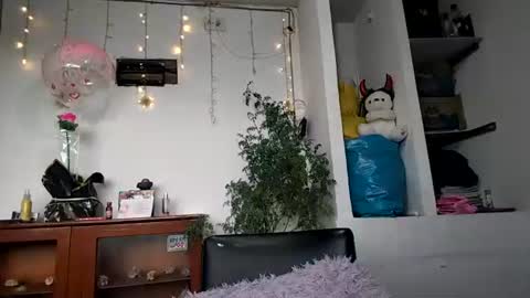 Snapshot of janariivera1 chatting on July 2, 10:49 pm janariivera1 online show from July 2, 10:49 pm