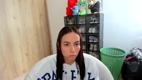 jane_ady online show from January 13, 6:59 pm