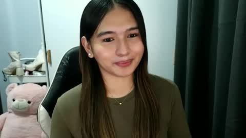 YOUR LOVELY JANE online show from November 7, 9:15 pm