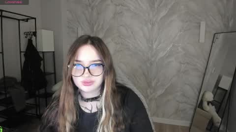 Snapshot of jane_goddesss chatting on April 1, 1:17 am Jane online show from April 1, 1:17 am
