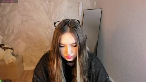 Snapshot of jane_goddesss chatting on April 3, 1:14 am Jane online show from April 3, 1:14 am