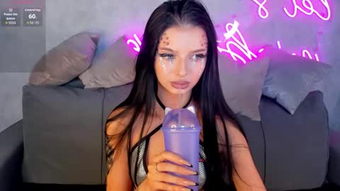 Eva online show from October 31, 12:22 am