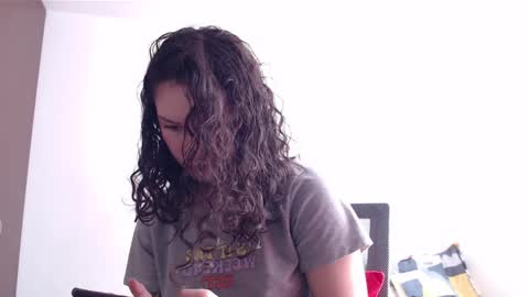 Snapshot of jane_r chatting on December 15, 6:15 pm Jane online show from December 15, 6:15 pm
