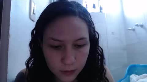 Snapshot of jane_r chatting on December 16, 10:13 pm Jane online show from December 16, 10:13 pm