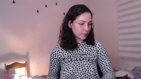 Snapshot of jane_r chatting on January 3, 11:33 pm Jane online show from January 3, 11:33 pm