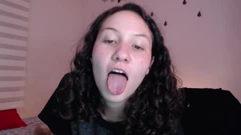 Snapshot of jane_r chatting on January 20, 11:21 pm Jane online show from January 20, 11:21 pm