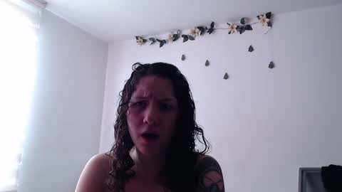 Snapshot of jane_r chatting on February 1, 6:08 pm Jane online show from February 1, 6:08 pm