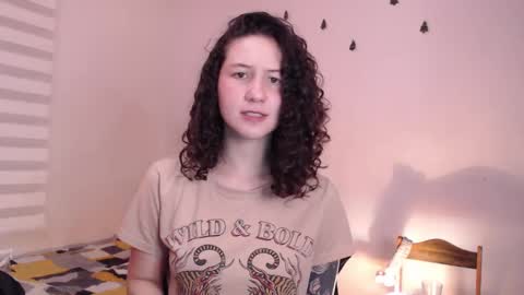 Snapshot of jane_r chatting on February 13, 11:47 pm Jane online show from February 13, 11:47 pm