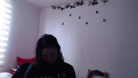 Snapshot of jane_r chatting on March 8, 10:24 pm Jane online show from March 8, 10:24 pm