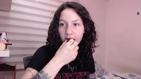 Snapshot of jane_r chatting on September 29, 7:13 am Jane online show from September 29, 7:13 am