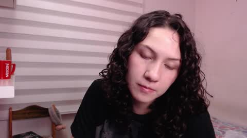 Snapshot of jane_r chatting on September 30, 1:32 am Jane online show from September 30, 1:32 am