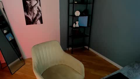 Jane online show from March 15, 2:34 pm