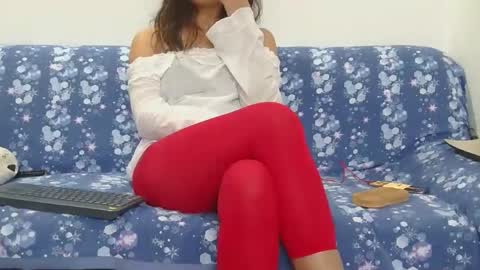 Snapshot of janehotmilf chatting on March 31, 4:57 am janehotmilf online show from March 31, 4:57 am