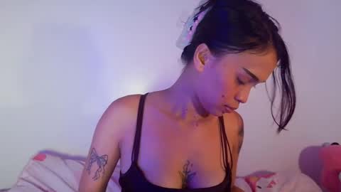 Snapshot of janeliciouse chatting on July 21, 1:19 am janeliciouse online show from July 21, 1:19 am