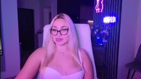 Jane online show from October 31, 9:27 pm