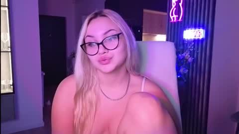 Jane online show from November 18, 1:11 am