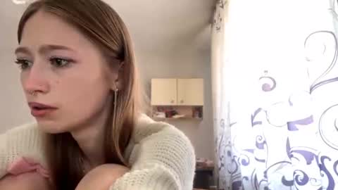 Kate online show from June 18, 9:14 am