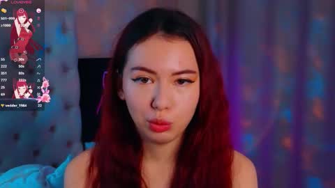 Jenifer online show from November 15, 7:49 am