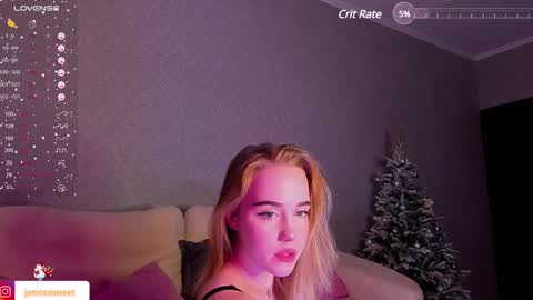 Snapshot of janice_sweet chatting on December 30, 3:47 am Janice online show from December 30, 3:47 am