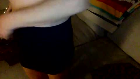 Snapshot of janicepepper chatting on February 1, 1:26 am janicepepper online show from February 1, 1:26 am