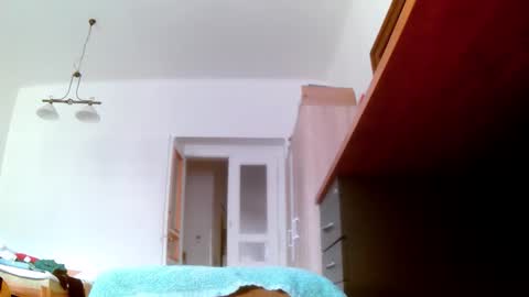 mature-man online show from April 19, 11:42 am