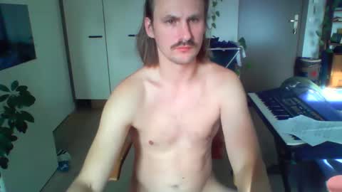 jankujan online show from November 4, 8:46 am