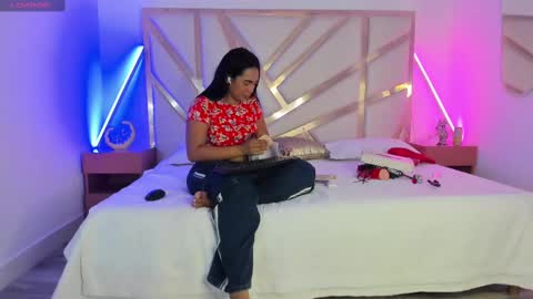 Janna online show from October 31, 3:29 am