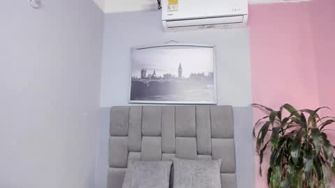 Snapshot of janna_lopezz chatting on October 30, 11:11 am Janna online show from October 30, 11:11 am