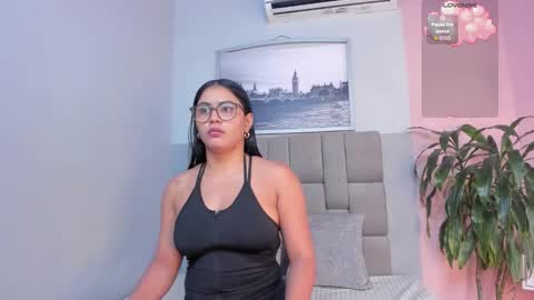 Snapshot of janna_lopezz chatting on November 1, 11:01 am Janna online show from November 1, 11:01 am