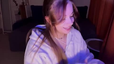 Snapshot of janniekeneipp chatting on October 24, 11:01 pm Janni online show from October 24, 11:01 pm