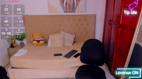 janomar01 online show from October 13, 6:41 pm