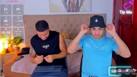 janomar01 online show from October 18, 7:03 pm