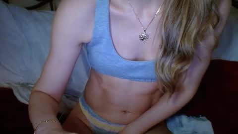 Snapshot of januarydaze chatting on November 14, 7:18 am the small pp whisperer ball puncher online show from November 14, 7:18 am