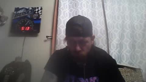 Snapshot of jaorigin chatting on December 20, 11:12 pm S A V A G E I bring Friends online show from December 20, 11:12 pm