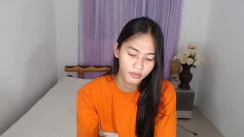 Snapshot of japanesse_susiexx chatting on December 4, 7:34 pm Susie-- online show from December 4, 7:34 pm