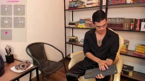 Snapshot of jared_cole chatting on July 10, 11:35 am Jared online show from July 10, 11:35 am