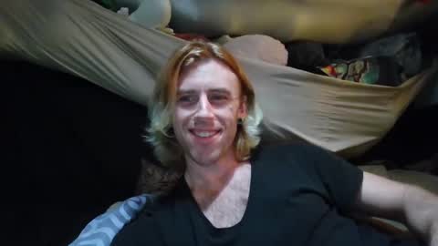 Jareth online show from January 4, 7:55 pm