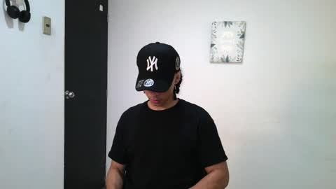 jash online show from April 6, 8:43 pm