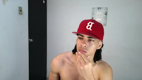 Snapshot of jash_7 chatting on May 20, 2:07 am jash online show from May 20, 2:07 am